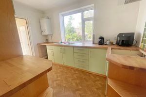 Larkfield Way